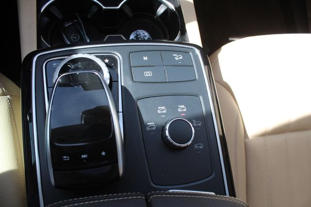 Used 2018 Mercedes-Benz GLE 350 4MATIC image 33