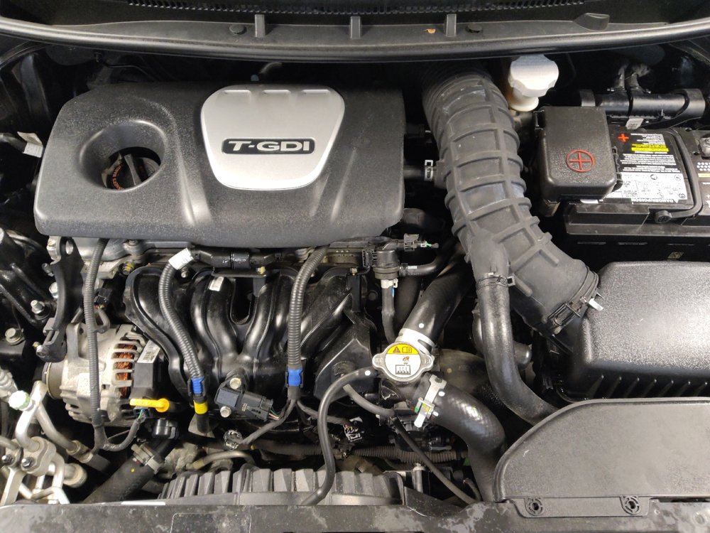 Used 2017 Kia Forte SX image 30