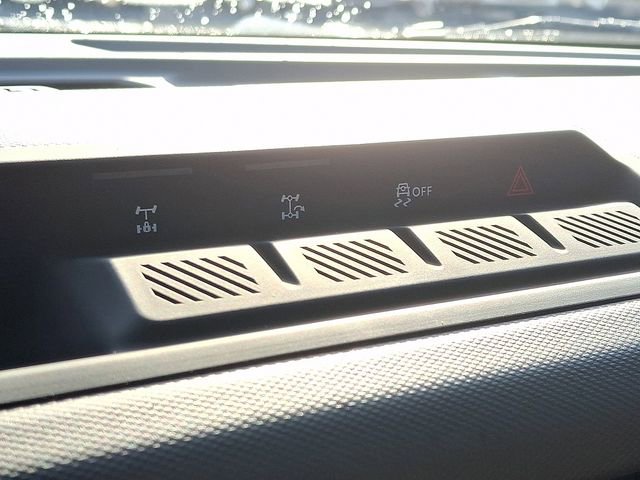 Used 2021 Ford Bronco Black Diamond image 25