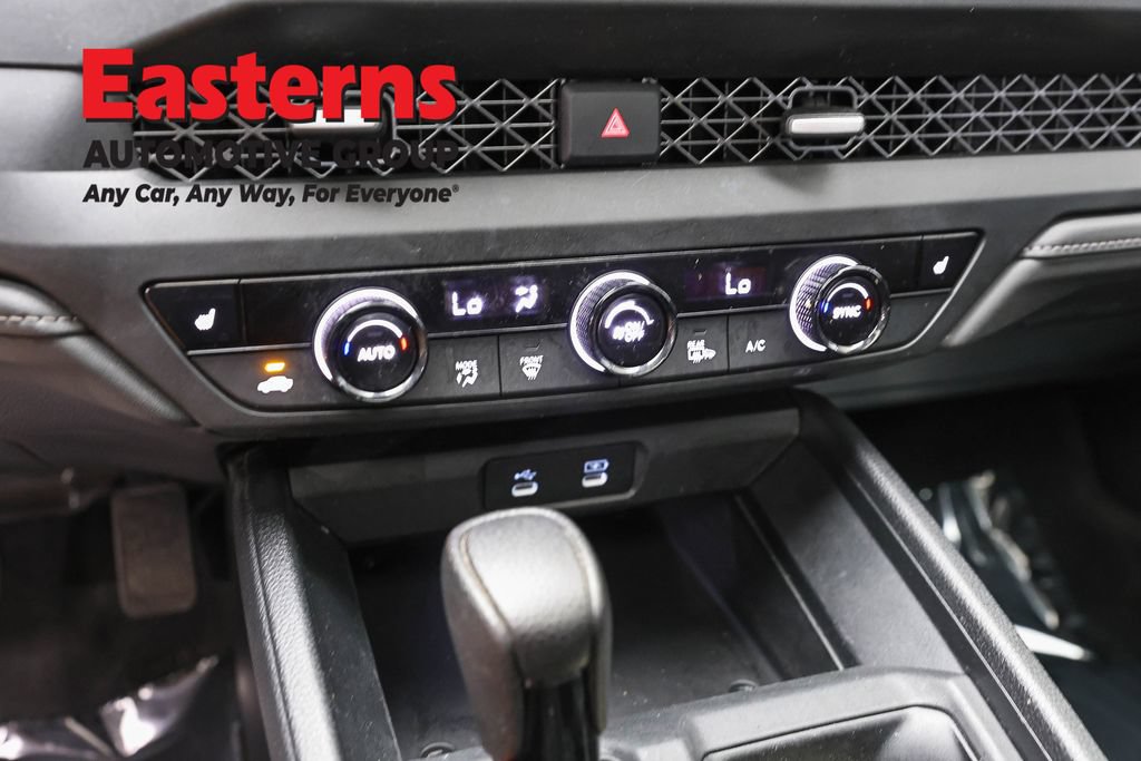 Used 2023 Honda Accord EX image 19