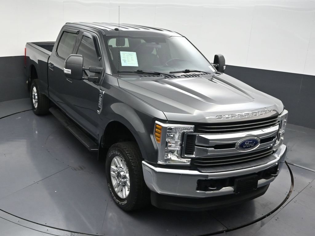 Used 2019 Ford F250 XLT w/ Snow Plow Prep Package image 21
