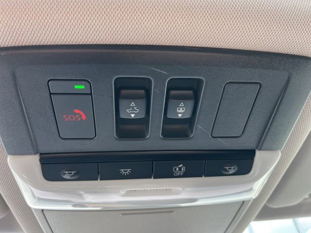 Used 2023 Nissan Rogue Platinum w/ Platinum Premium Package AWD/4WD image 21