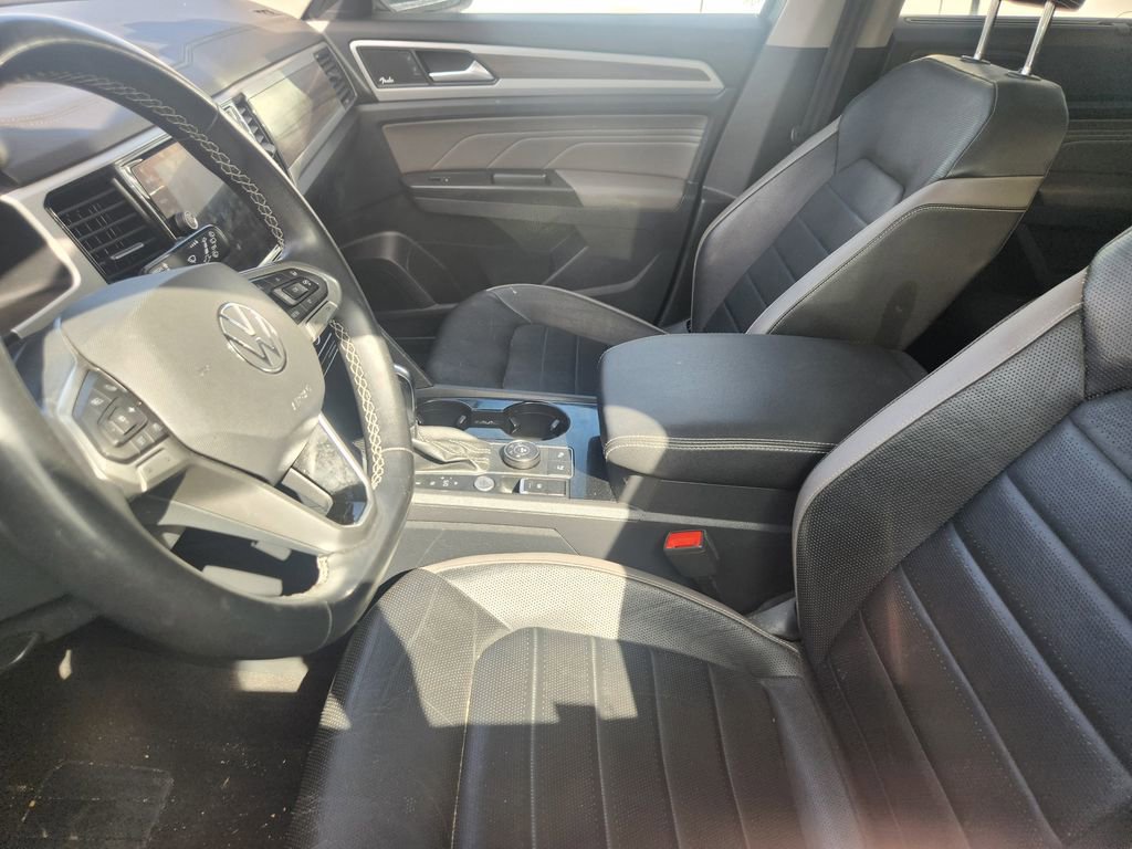 Used 2021 Volkswagen Atlas SEL Premium image 10