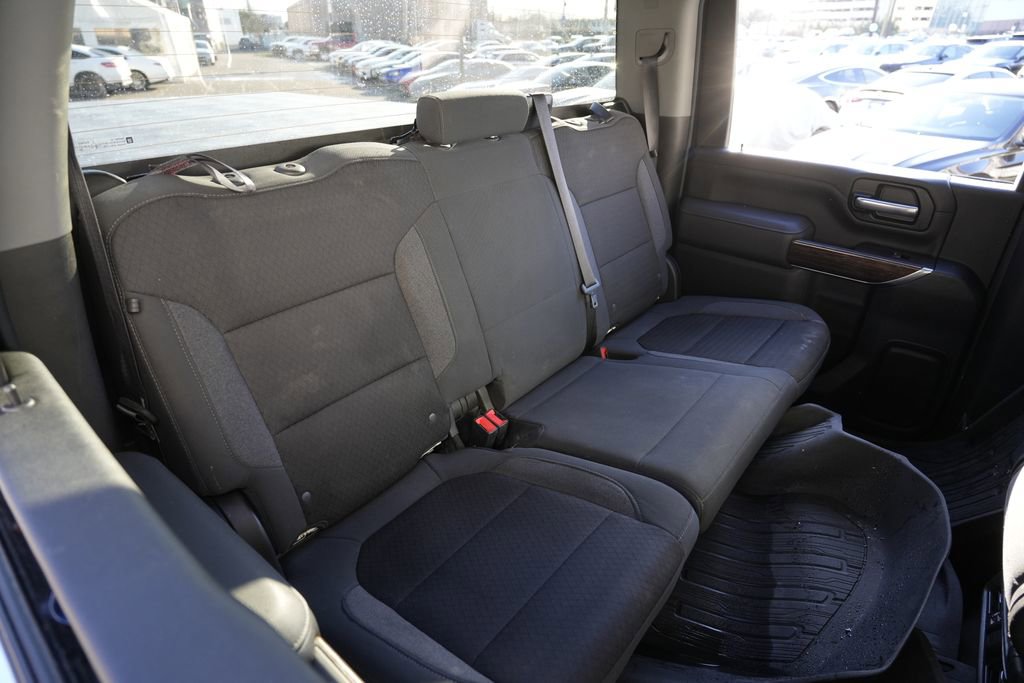 Used 2021 GMC Sierra 2500 SLE w/ SLE Value Package; image 17