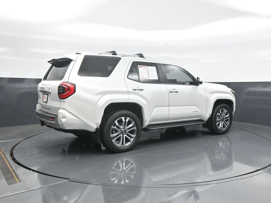 Used 2025 Toyota 4Runner Limited AWD/4WD image 7