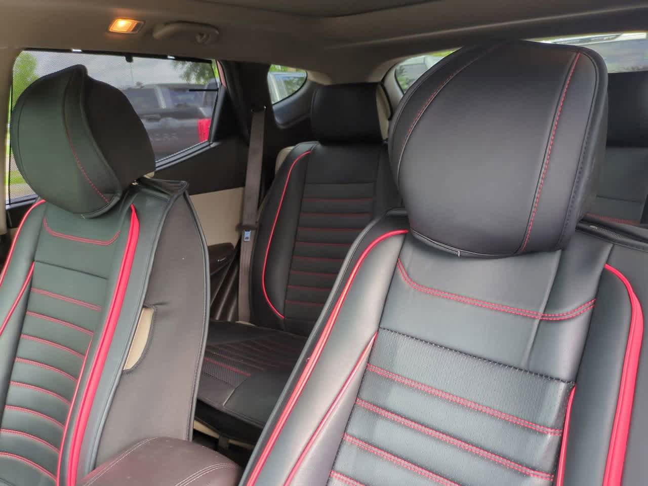 Used 2013 Hyundai Santa Fe Sport w/ Technology Pkg FWD image 8