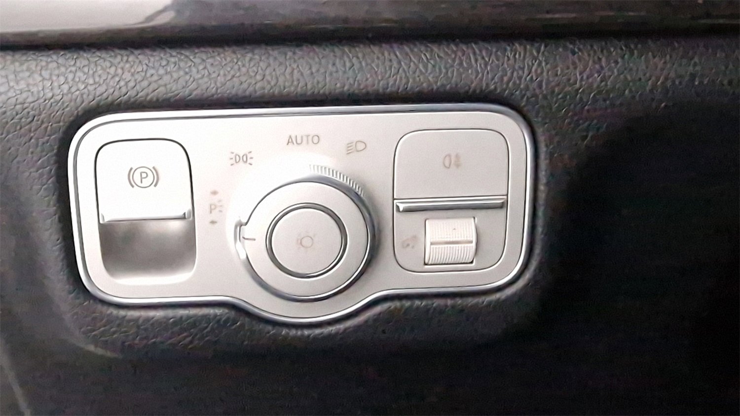 Used 2020 Mercedes-Benz GLE 350 image 18