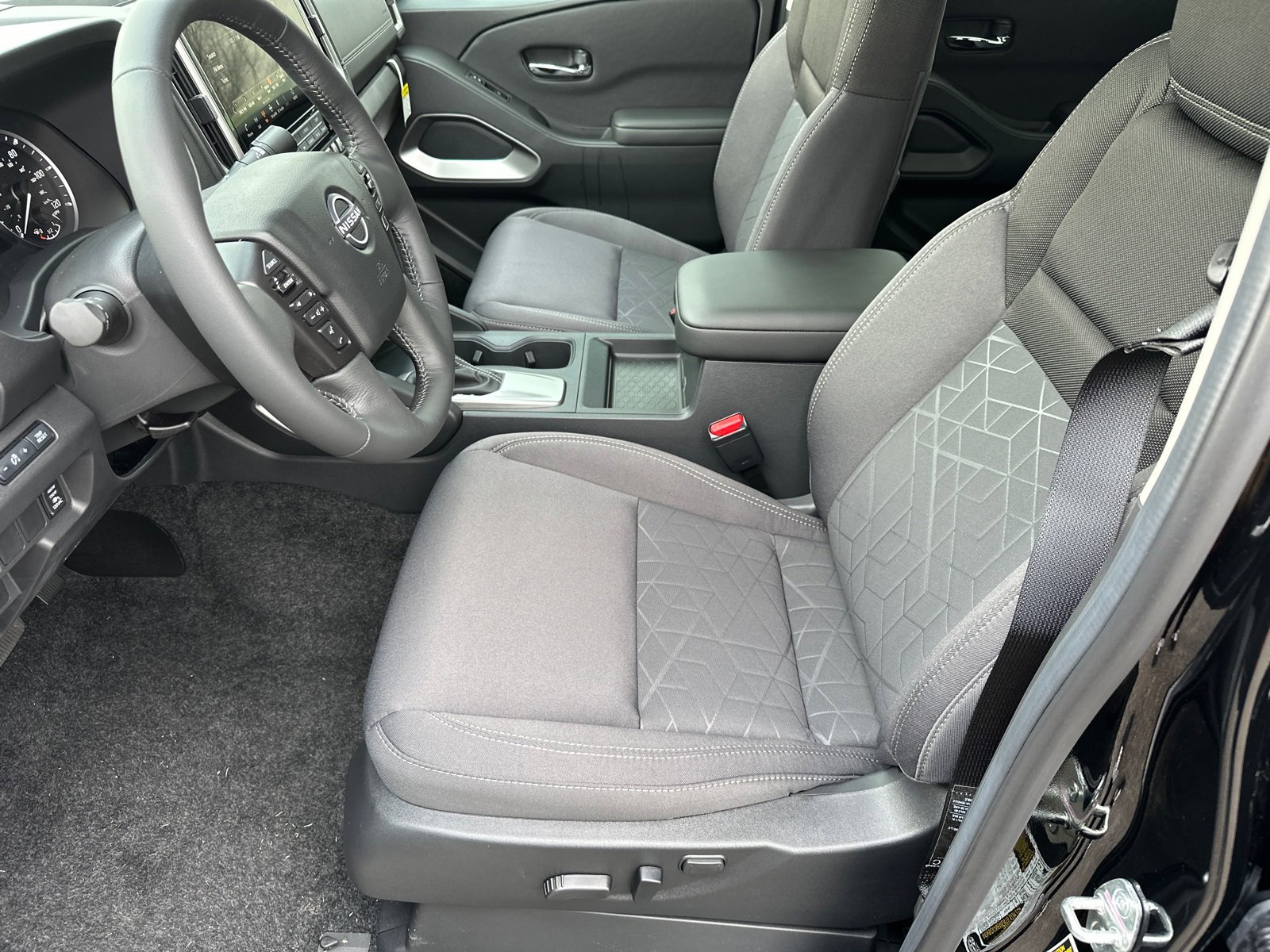 New 2026 Nissan Frontier SV w/ SV Convenience Package image 9