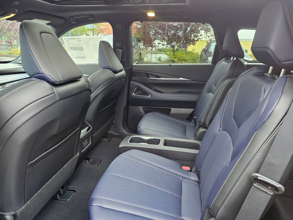 New 2026 INFINITI QX60 Sport image 21