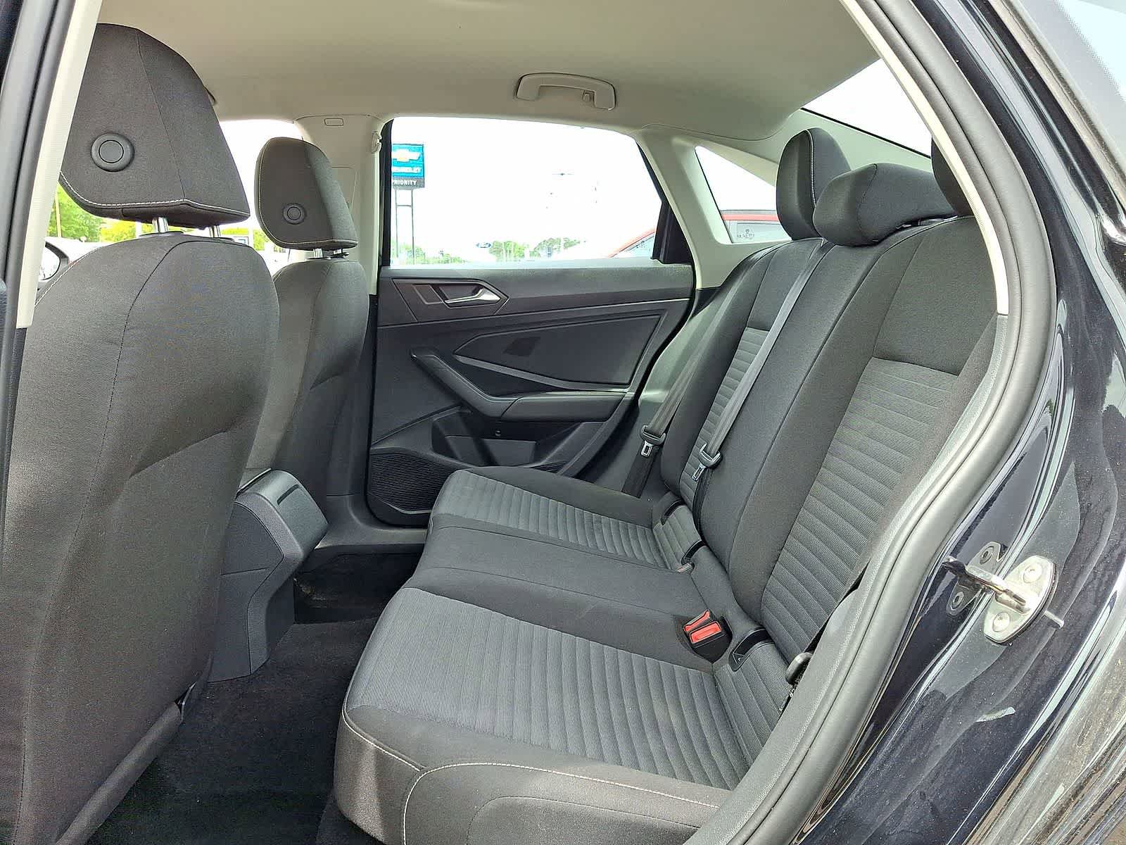 Used 2024 Volkswagen Jetta S FWD image 27