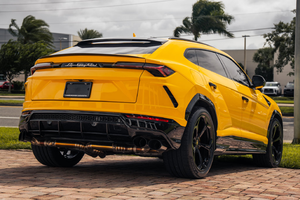 Used 2019 Lamborghini Urus AWD/4WD image 5