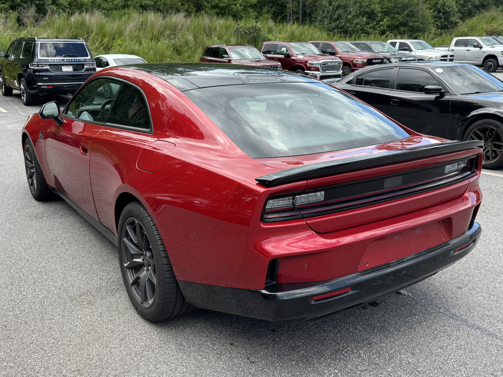 Used 2025 Dodge Charger Daytona Scat Pack w/ Track Pack AWD/4WD image 7