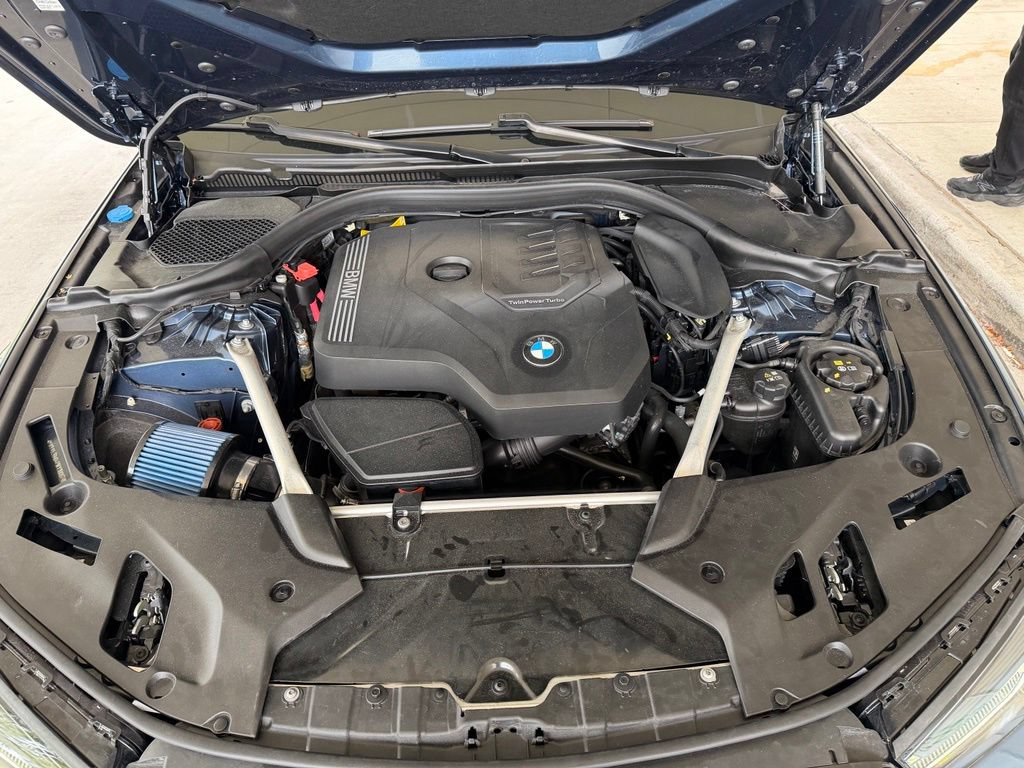 Used 2023 BMW 530i w/ M Sport Package RWD image 14