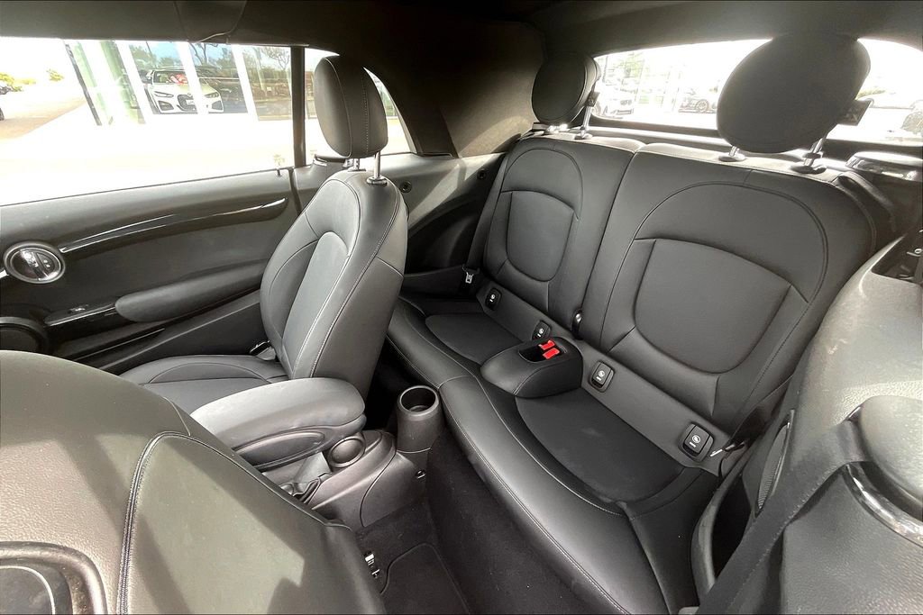 Used 2021 MINI Cooper Convertible image 25