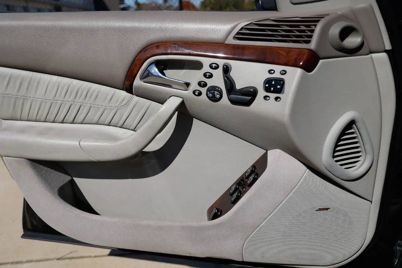 Used 2001 Mercedes-Benz S 500 image 40