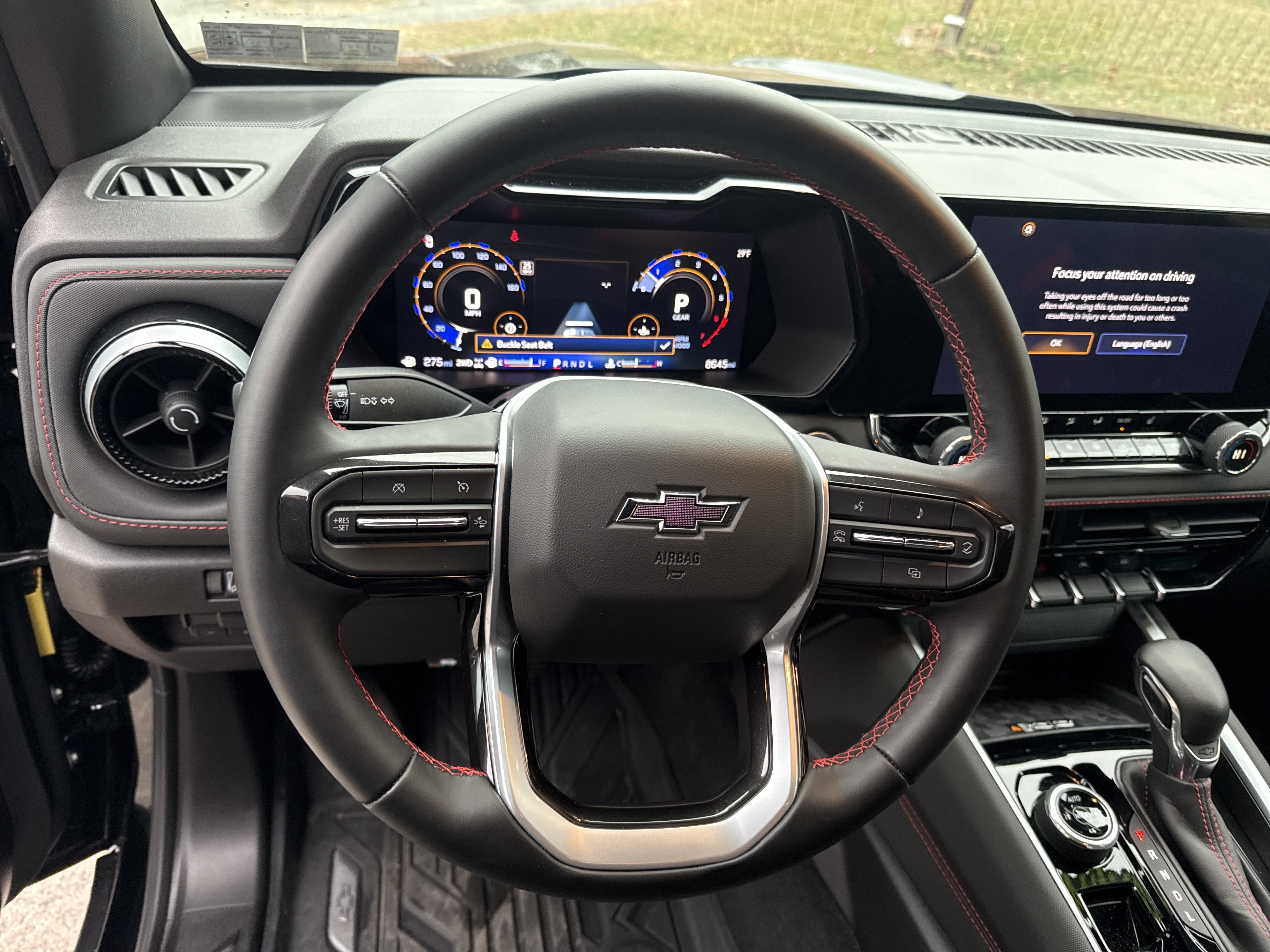 Used 2025 Chevrolet Colorado Z71 w/ Midnight Edition image 14