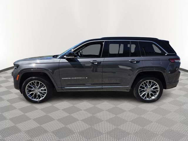 Used 2025 Jeep Grand Cherokee Summit image 4