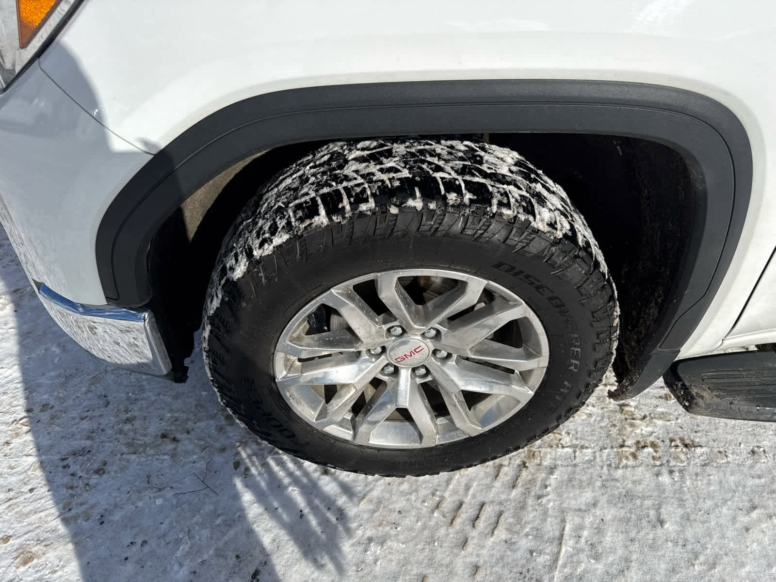 Used 2020 GMC Sierra 1500 SLT w/ SLT Premium Plus Package image 2