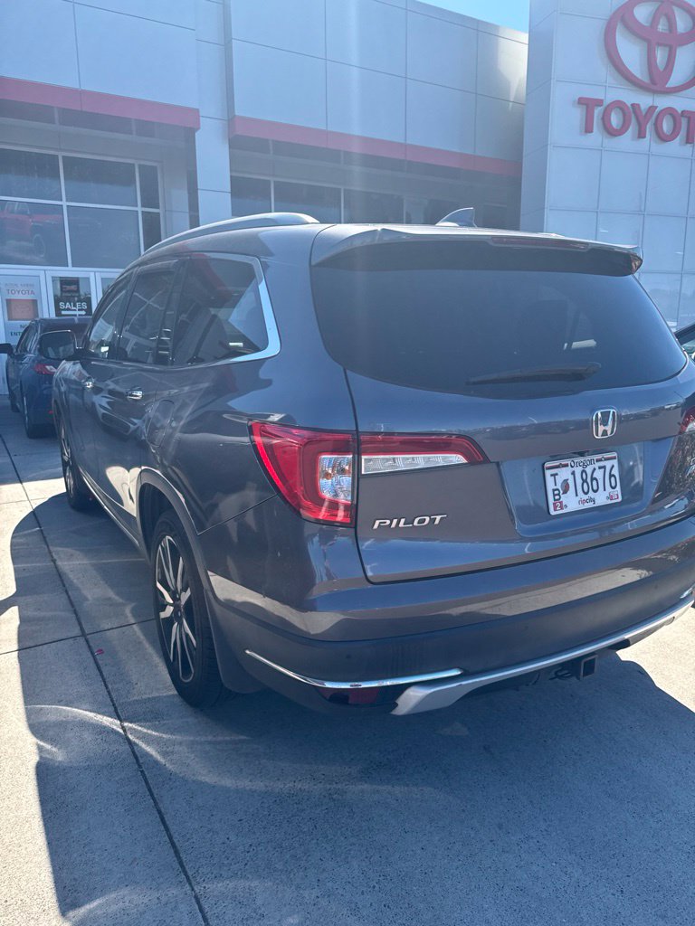 Used 2020 Honda Pilot Touring image 6