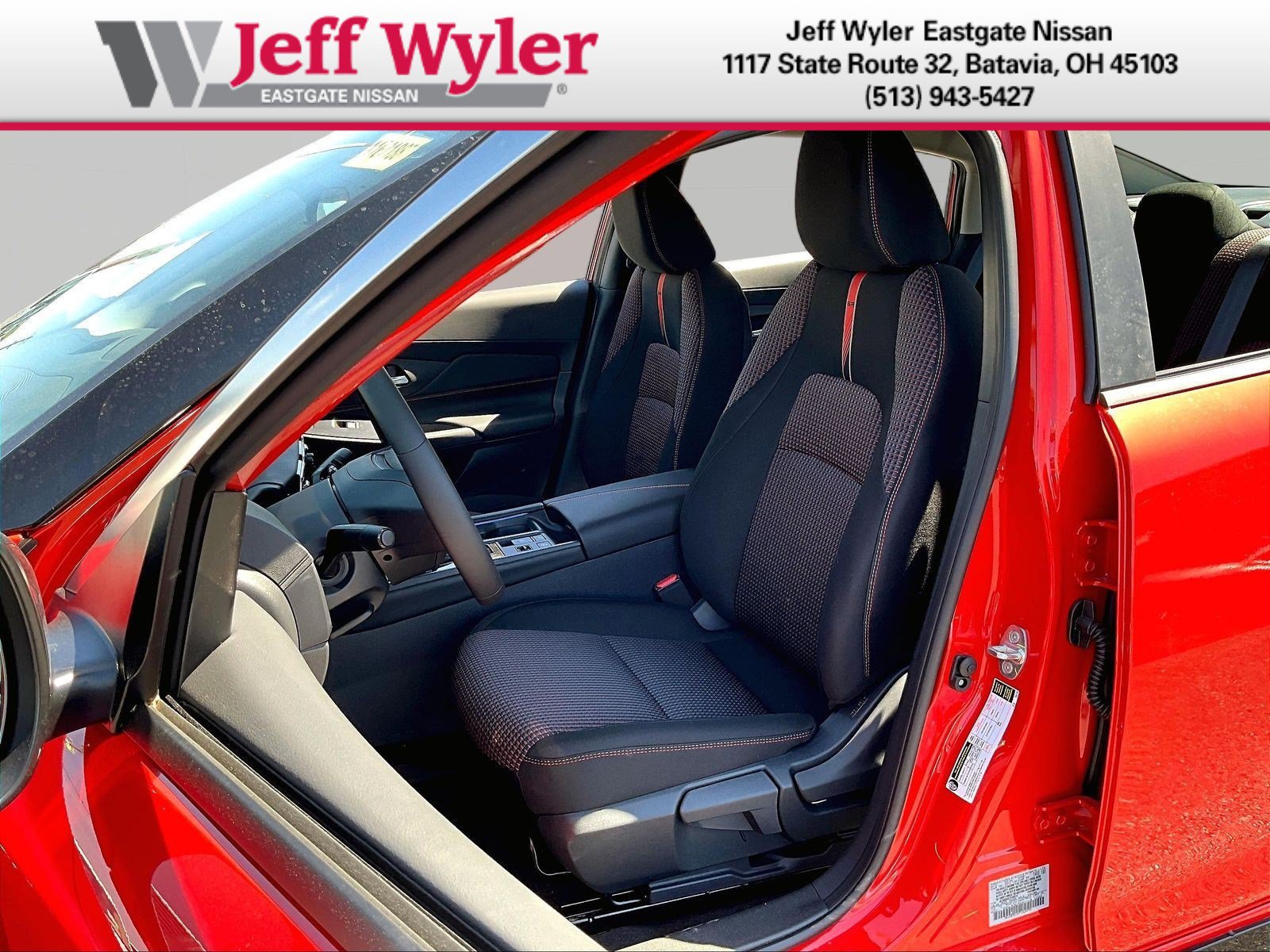 New 2026 Nissan Sentra SR w/ Floor Mat Package FWD image 16