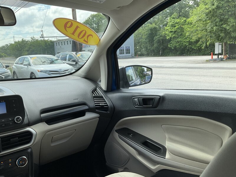 Used 2019 Ford EcoSport S AWD/4WD image 14