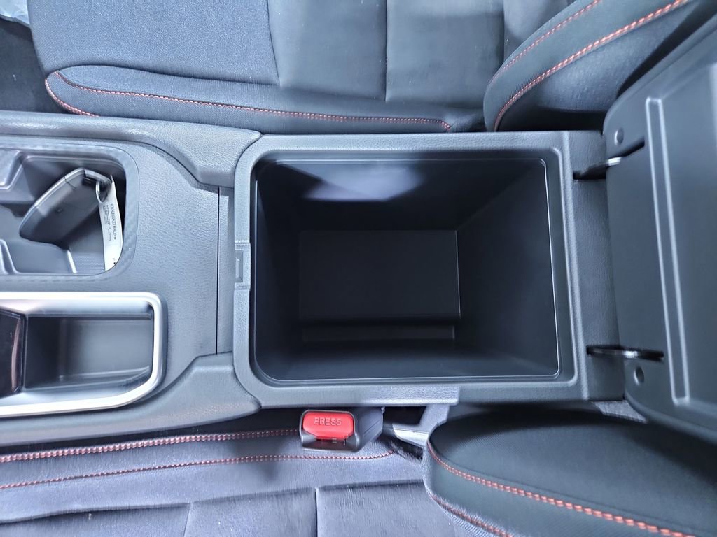 New 2025 Nissan Sentra SR w/ Midnight Edition image 25