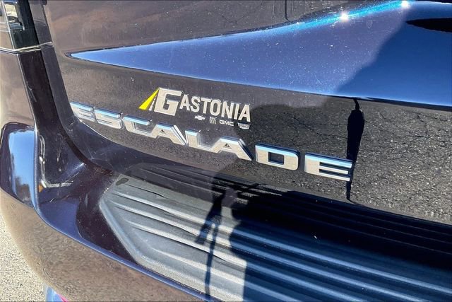 Used 2022 Cadillac Escalade Premium Luxury Platinum image 24