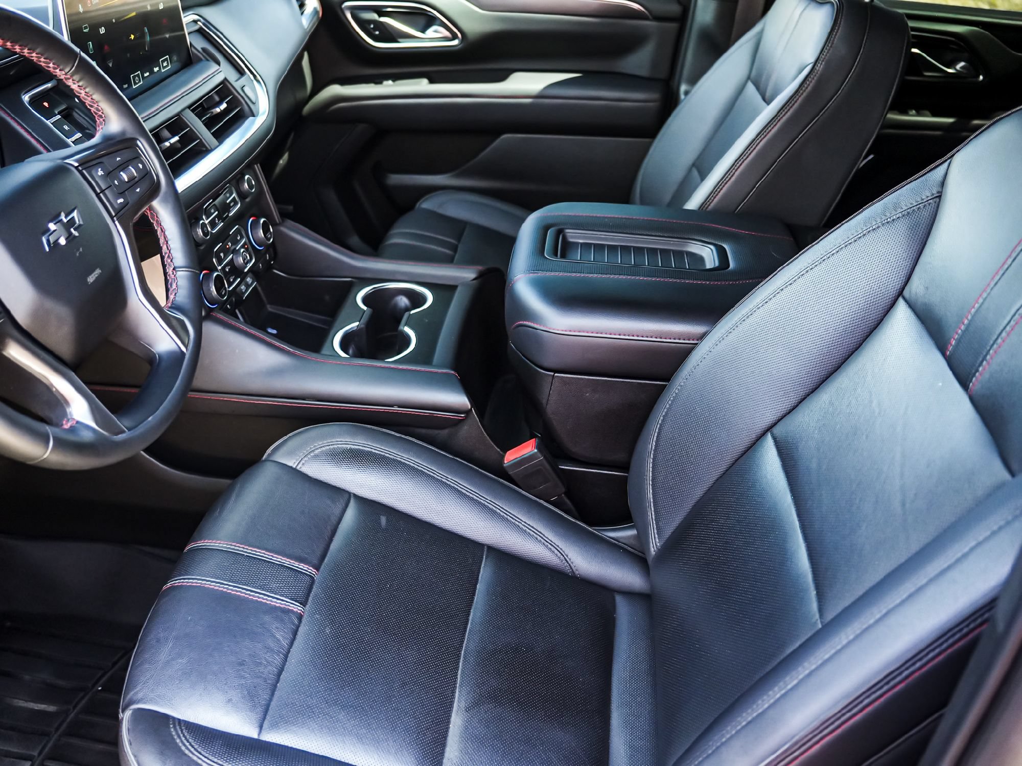 Used 2023 Chevrolet Tahoe RST w/ Luxury Package AWD/4WD image 9