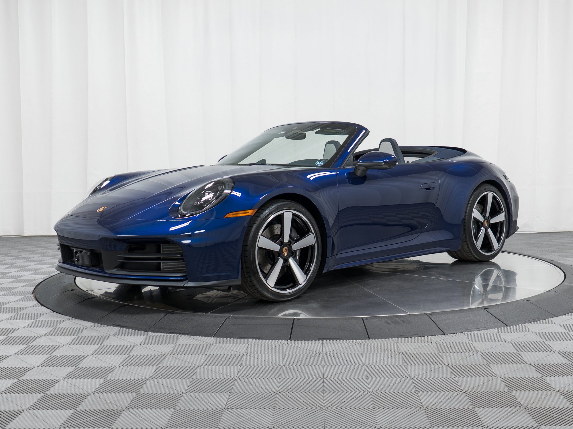 Used 2026 Porsche 911 Carrera image 1
