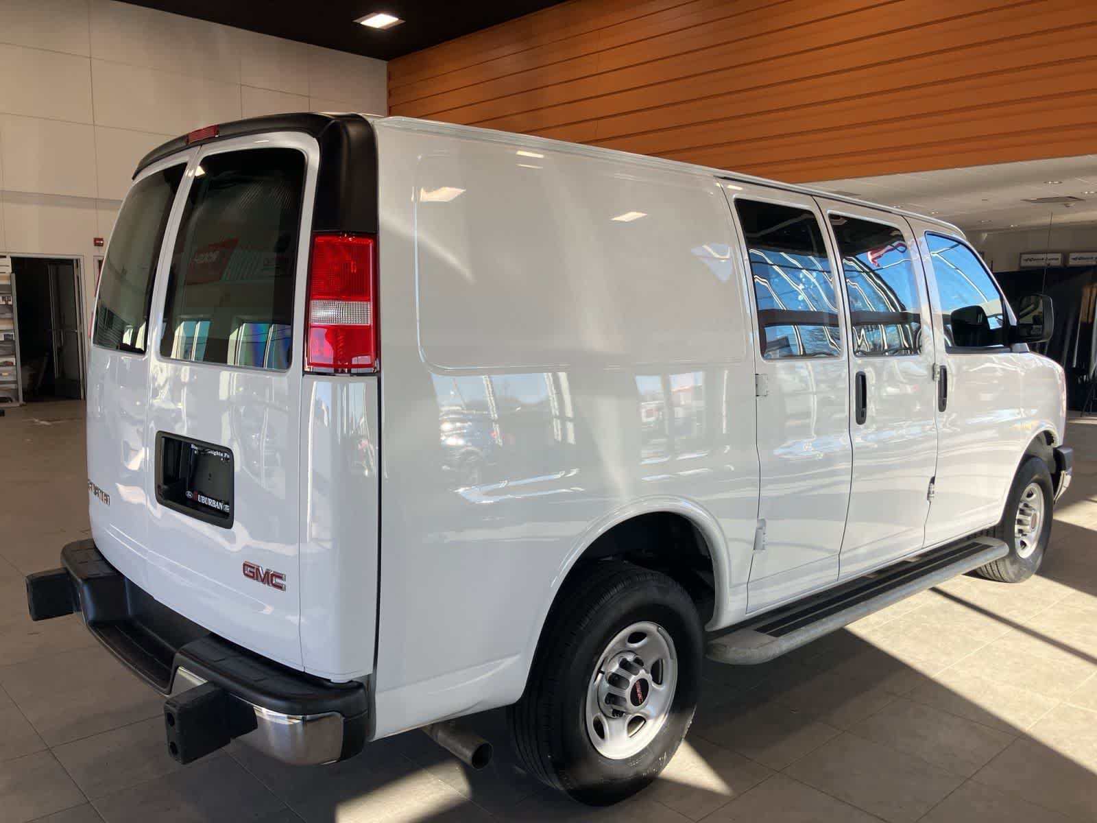 Used 2024 GMC Savana 2500 w/ Driver Convenience Package RWD image 5