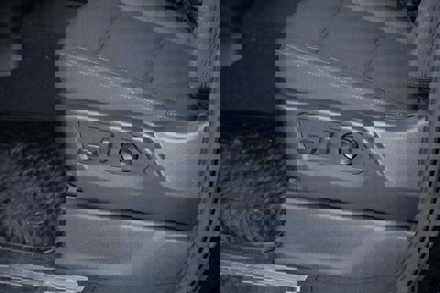 New 2024 GMC Sierra 1500 SLE w/ Preferred Package image 78