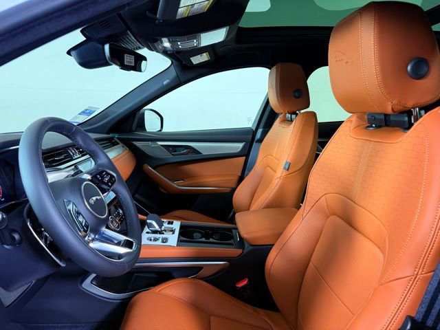 Certified 2026 Jaguar F-PACE R-Dynamic S image 5