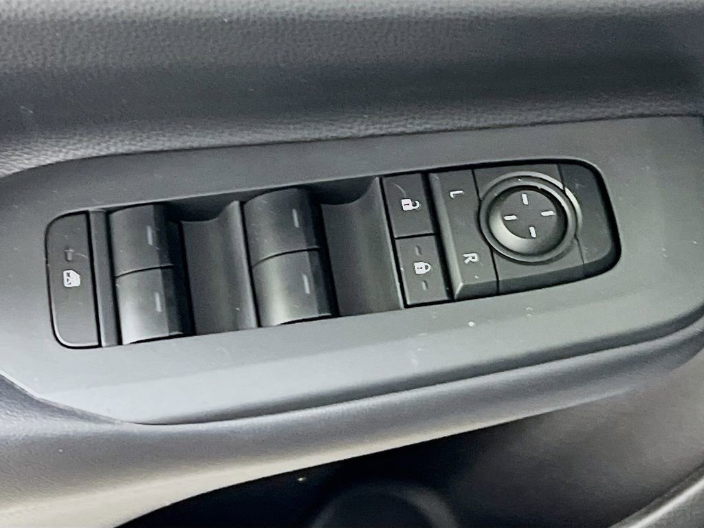 Used 2023 Toyota Prius Prime FWD image 17