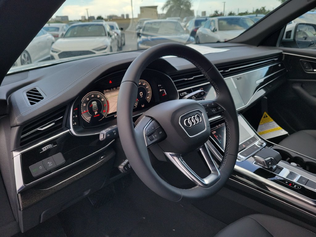 New 2026 Audi Q8 Premium AWD/4WD image 7
