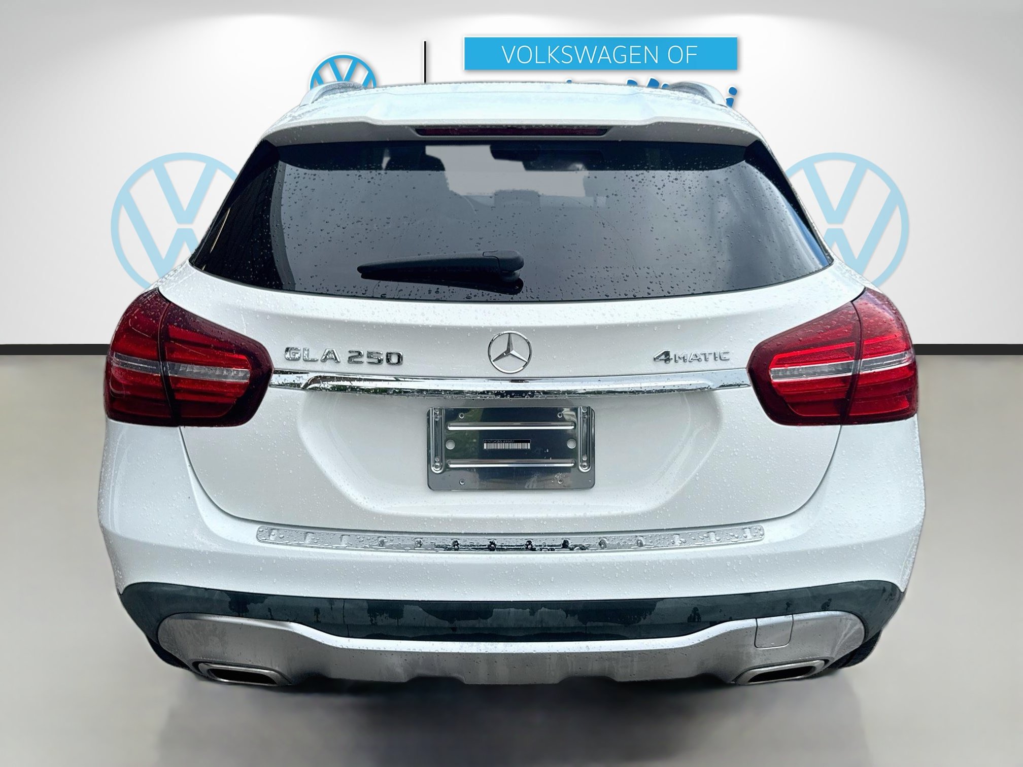 Used 2020 Mercedes-Benz GLA 250 4MATIC w/ Premium Package image 6