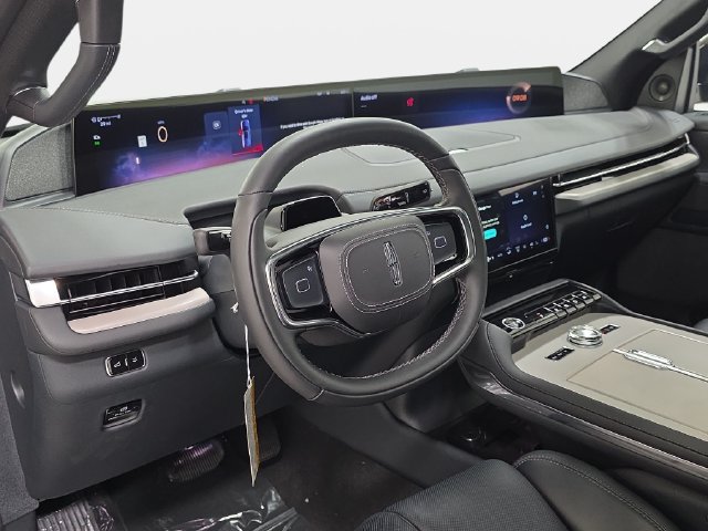 New 2027 Lincoln Navigator L Reserve w/ Jet Appearance Package AWD/4WD image 13
