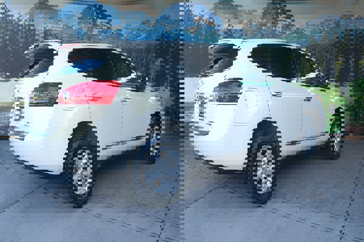 Used 2013 Nissan Rogue S w/ Special Edition Pkg image 6