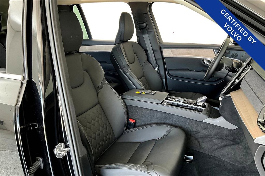 Certified 2025 Volvo XC90 B6 Plus image 11