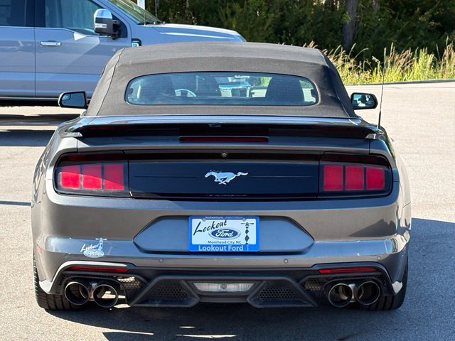 Used 2020 Ford Mustang Premium RWD image 4