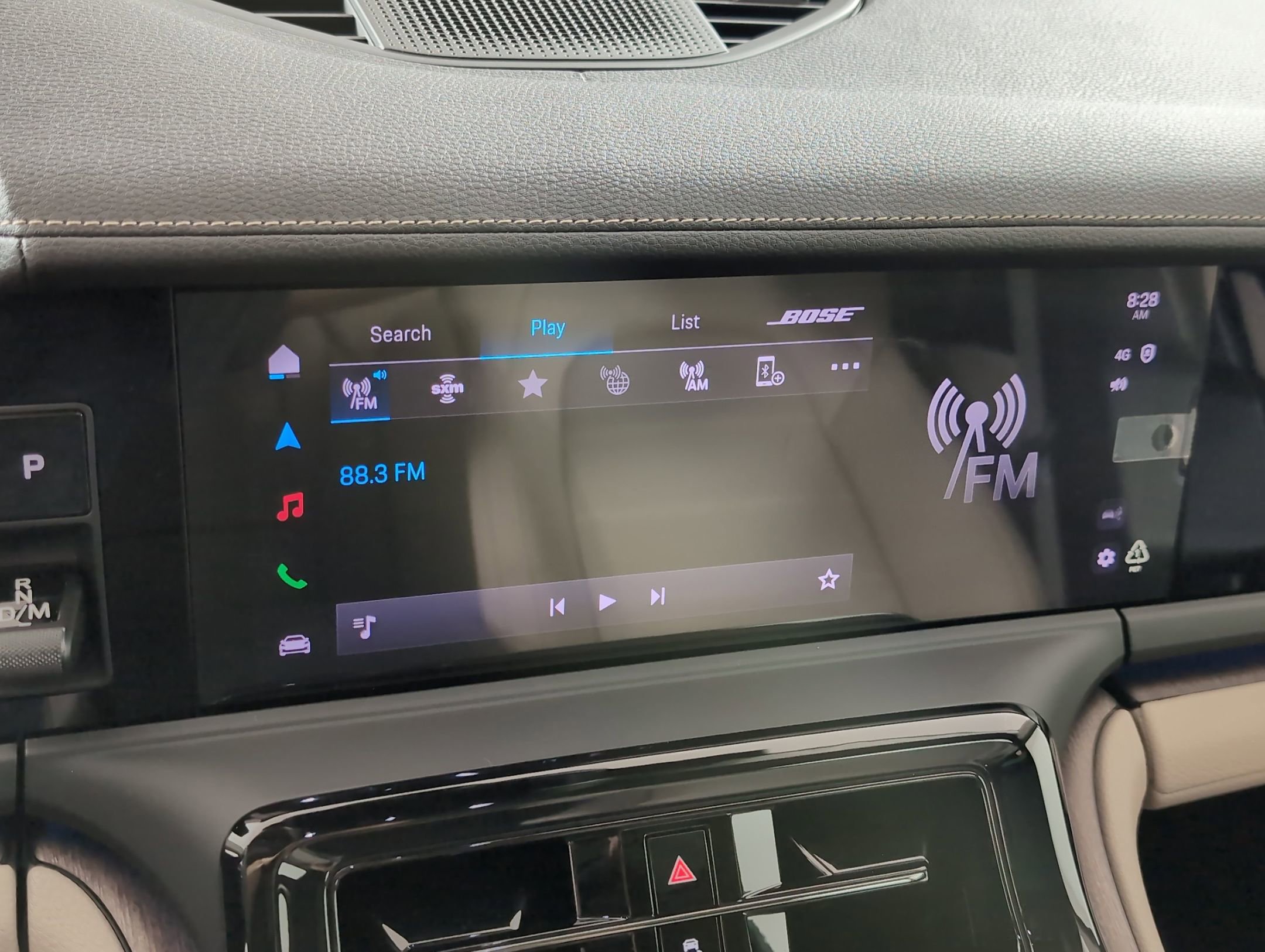 Certified 2025 Porsche Panamera image 24