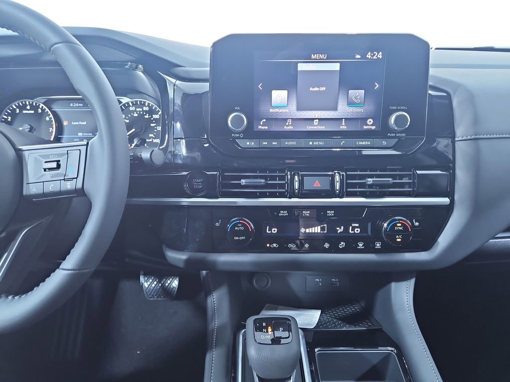 New 2025 Nissan Pathfinder SV image 17