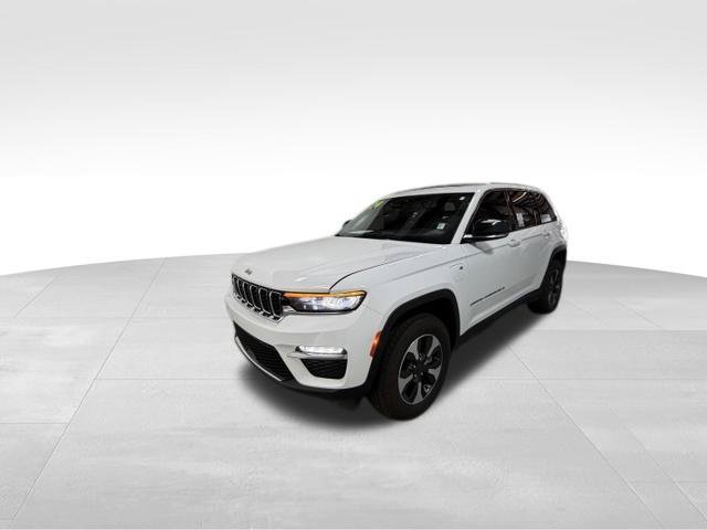 Used 2024 Jeep Grand Cherokee Limited 4xe AWD/4WD image 2