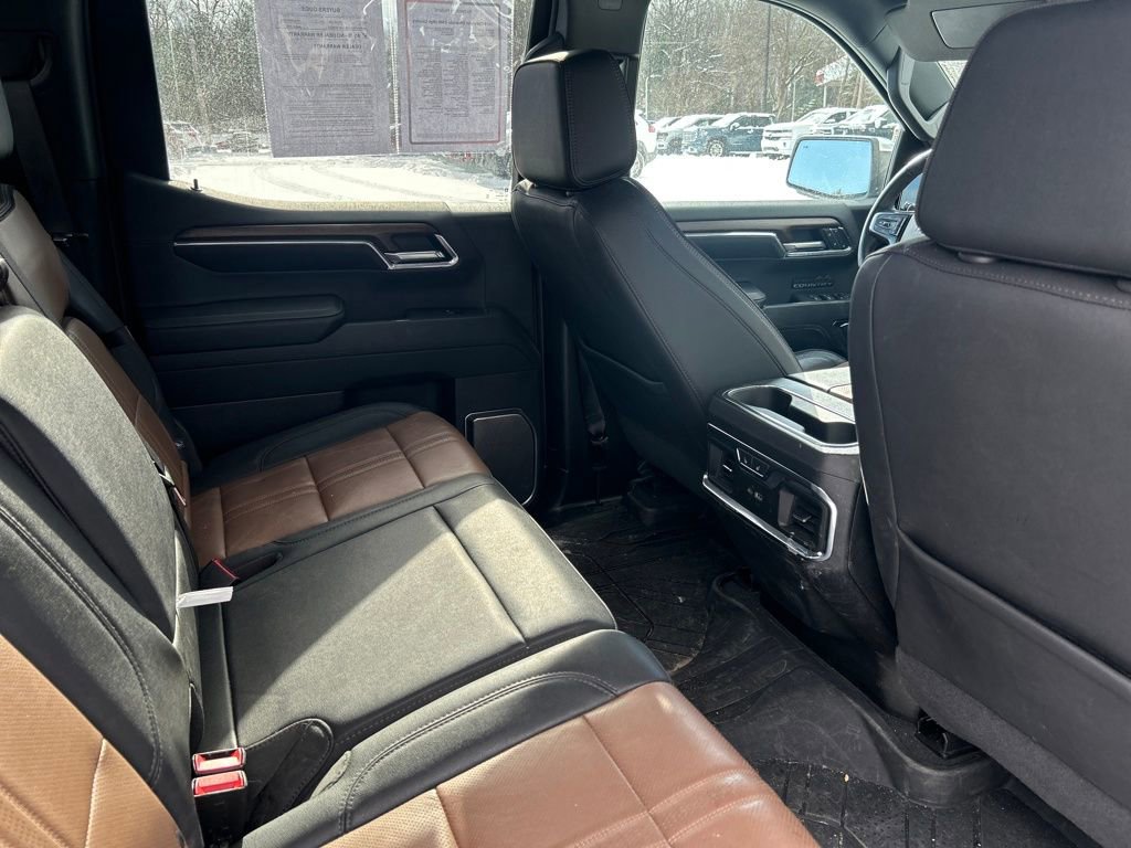 Used 2024 Chevrolet Silverado 1500 High Country image 18