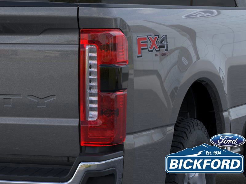 New 2026 Ford F350 XLT w/ 360-Degree Camera Package image 21