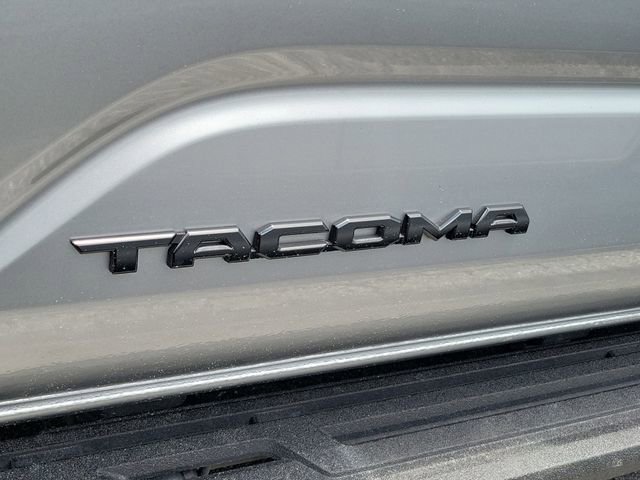 Used 2024 Toyota Tacoma TRD Sport w/ TRD Sport Upgrade Package RWD image 5
