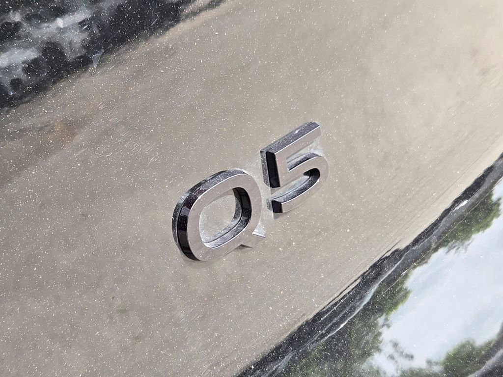 Certified 2025 Audi Q5 Premium w/ Premium Plus AWD/4WD image 15