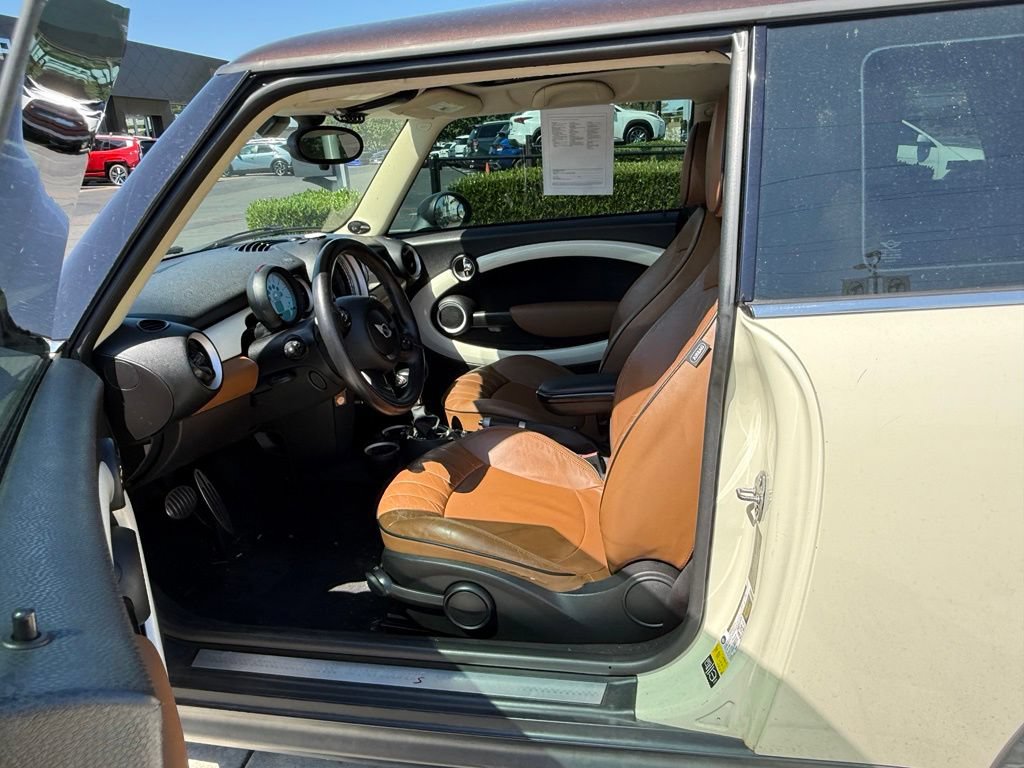Used 2013 MINI Cooper S FWD image 9