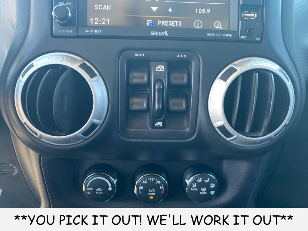Used 2016 Jeep Wrangler Unlimited Rubicon AWD/4WD image 20