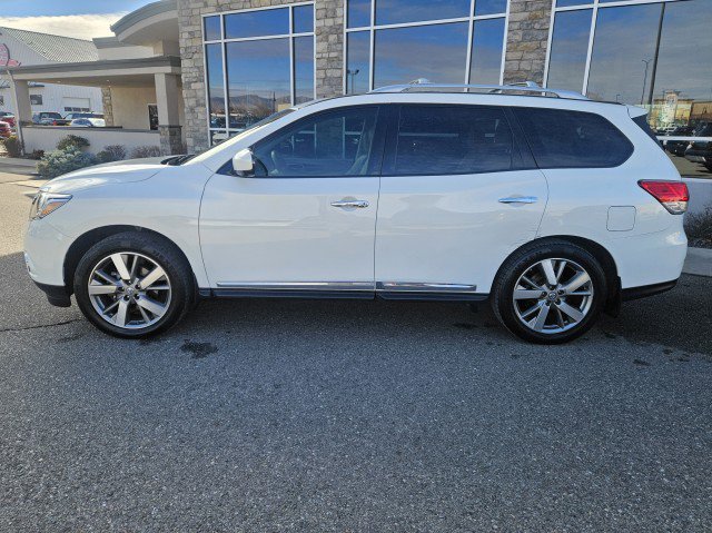 Used 2014 Nissan Pathfinder Platinum w/ Platinum Premium Package image 2
