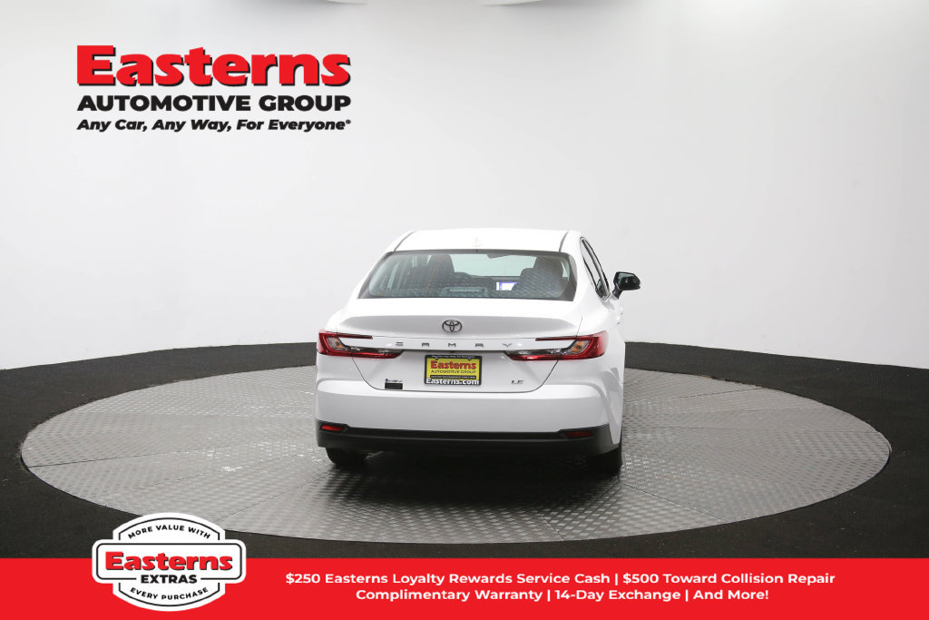 Used 2025 Toyota Camry LE w/ Convenience Package FWD image 38